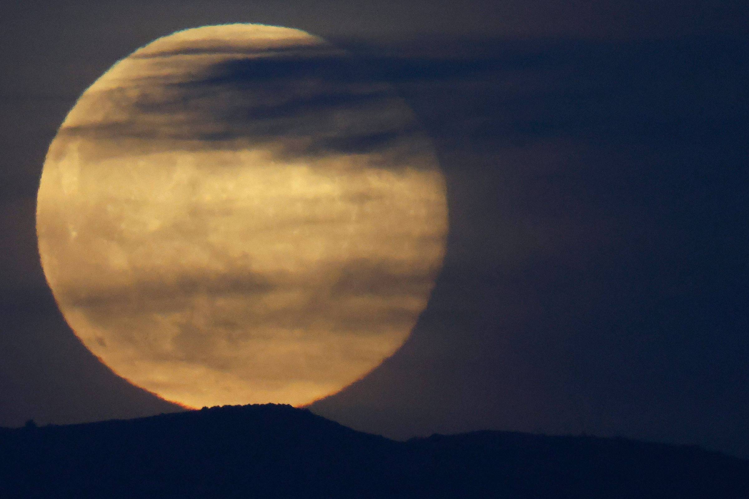 Última superlua de 2025 ocorre nesta quinta-feira (4) – 02/12/2025 – Ciência