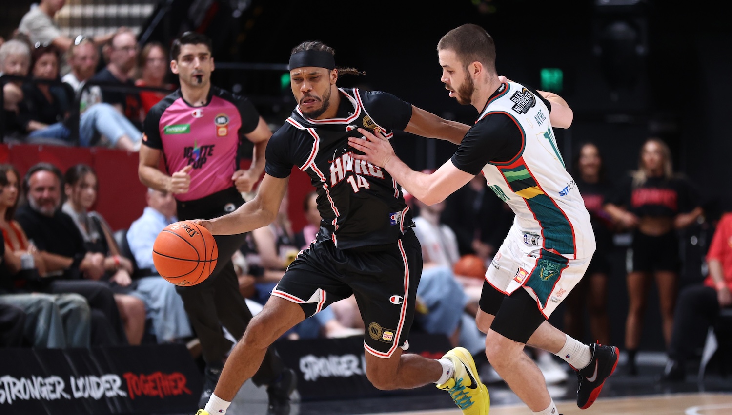 Bayles plugged into starting 5, sparks must-win