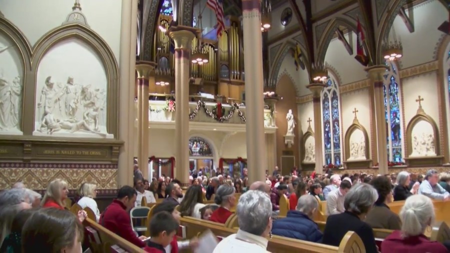 Arkansans ring in Christmas at church services across the Natural State