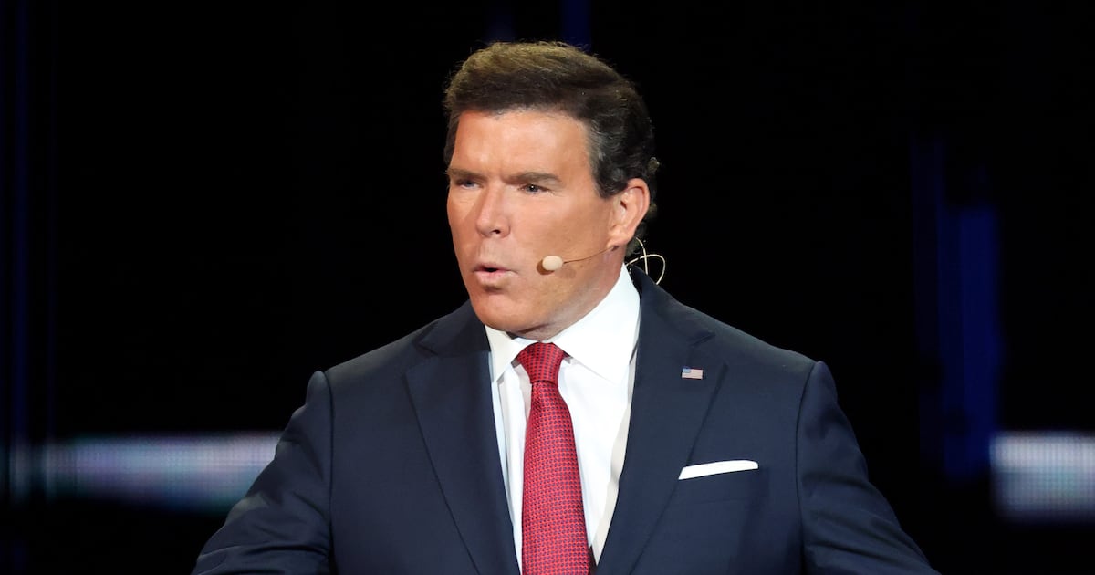 Fox News Anchor Bret Baier Performs Cringe Rap For Trump’s Top Goons