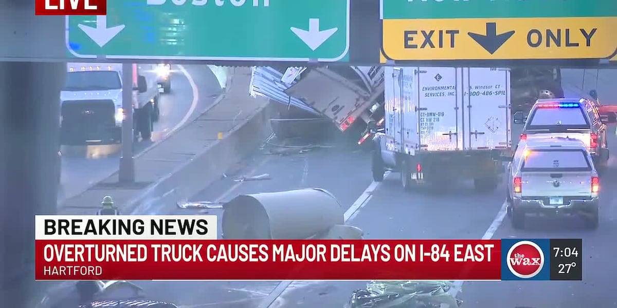Crashes close lanes on both sides of I-84 in Hartford