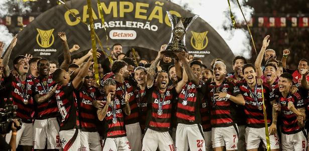 Flamengo chega ao nono título brasileiro, todos no campo
