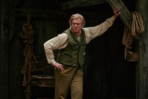 Breaking News – First Look – “The Gray House” Limited Series Starring Mary-Louise Parker and Ben Vereen, Executive Produced by Morgan Freeman