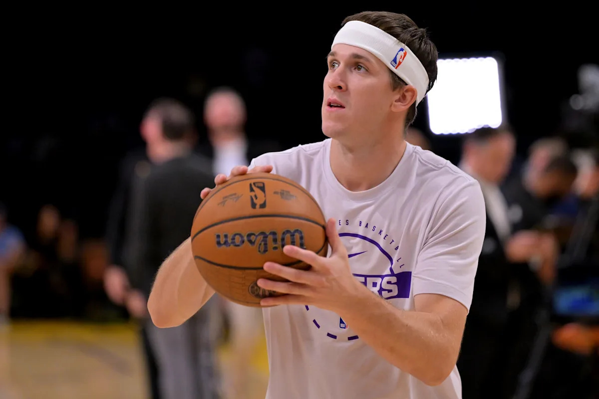 Lakers give huge update on Austin Reaves before Tuesday’s game vs Suns