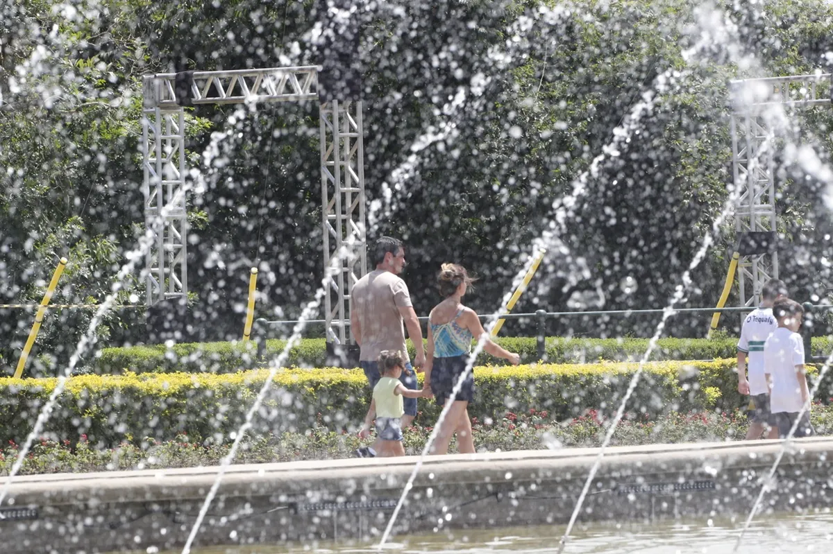 Curitiba registra dia mais quente do ano; calor continua nesta terça