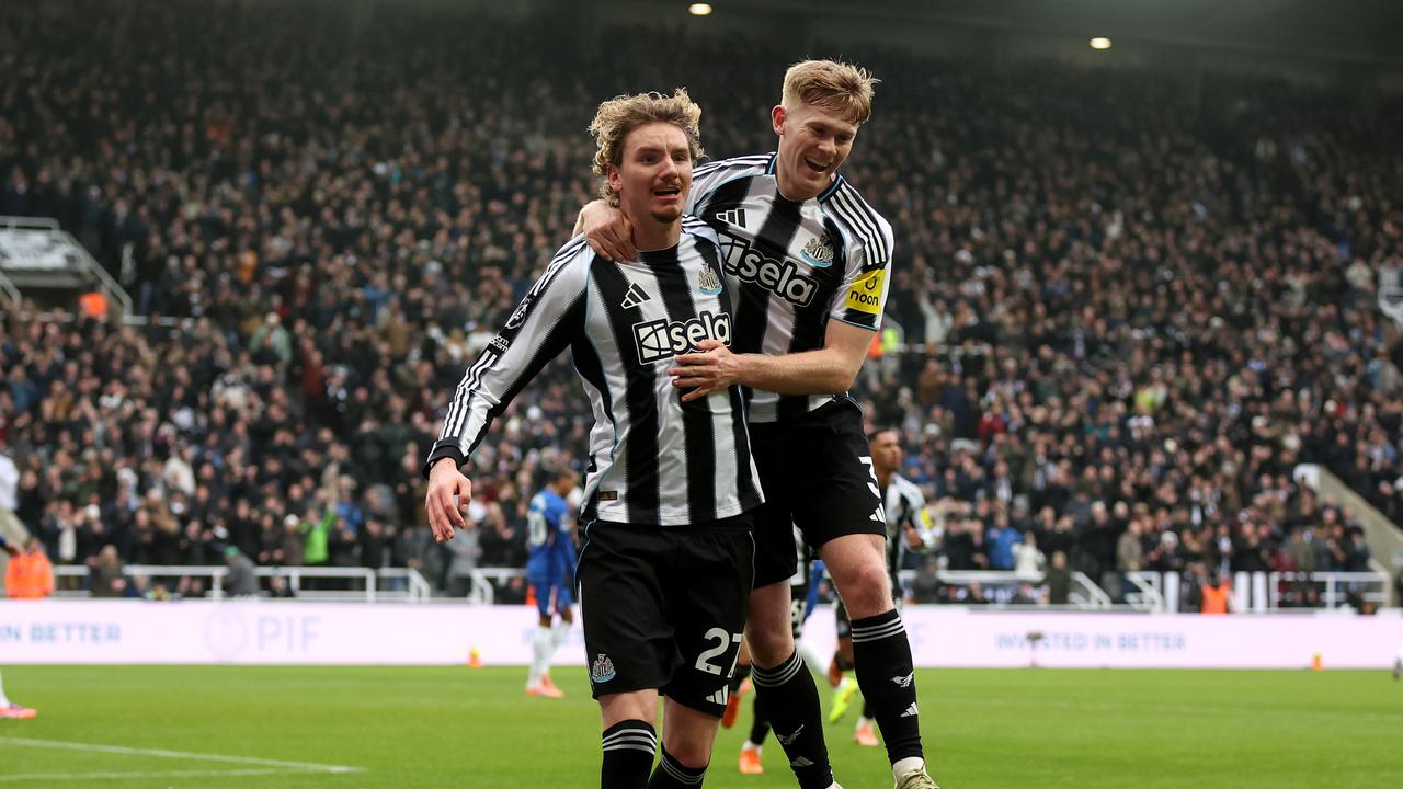 Woltemade, Wirtz, Weiß – wie läuft’s bei den deutschen Profis auf der Insel?