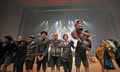 Música de Brinquedo lota Guairão; domingo tem mais shows infantis em Curitiba