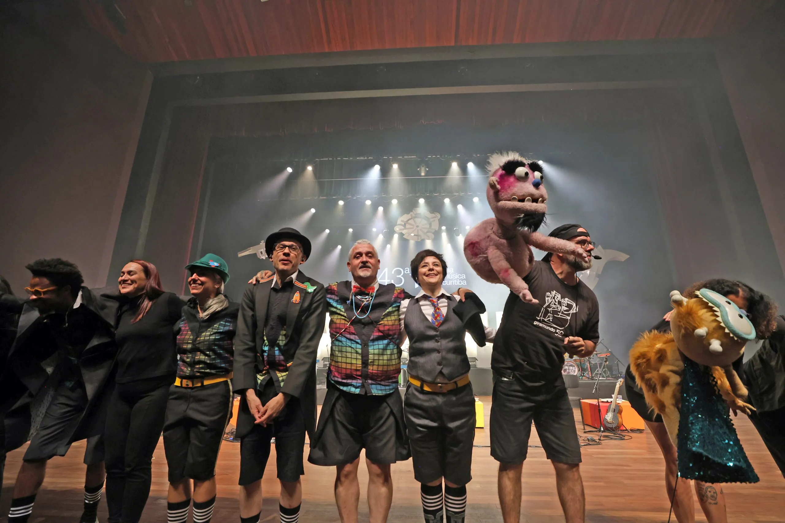 Música de Brinquedo lota Guairão; domingo tem mais shows infantis em Curitiba