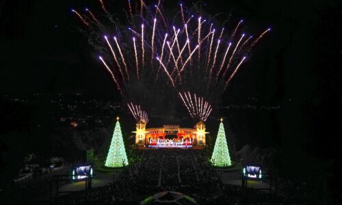 Natal de Curitiba impulsiona turismo e economia com aumento de 25% no faturamento