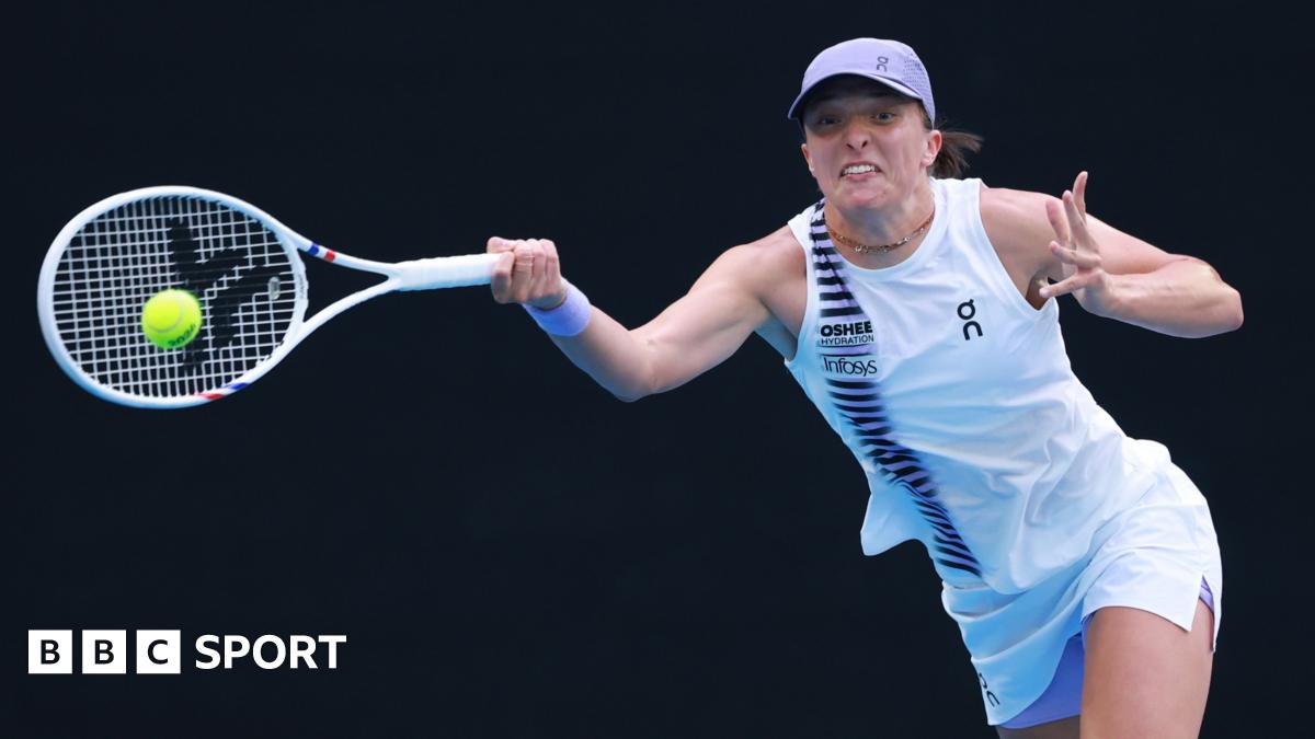 Australian Open 2026 LIVE: Iga Swiatek & Novak Djokovic play in night session – scores, radio commentary & updates