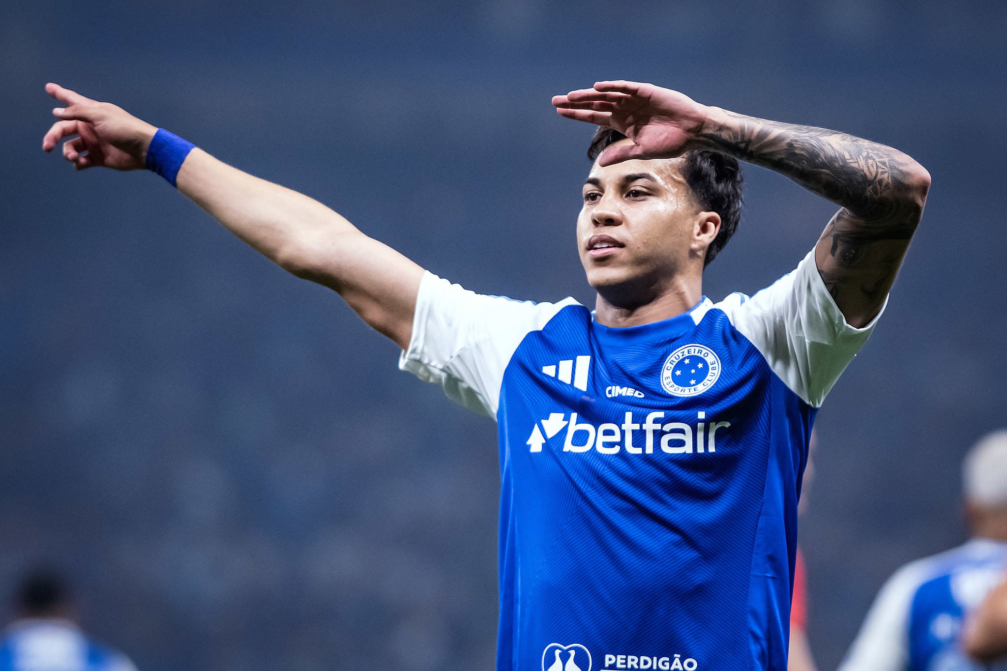 Vice-presidente do Cruzeiro confirma recusa de propostas do Flamengo por Kaio Jorge: ‘Valores baixos’