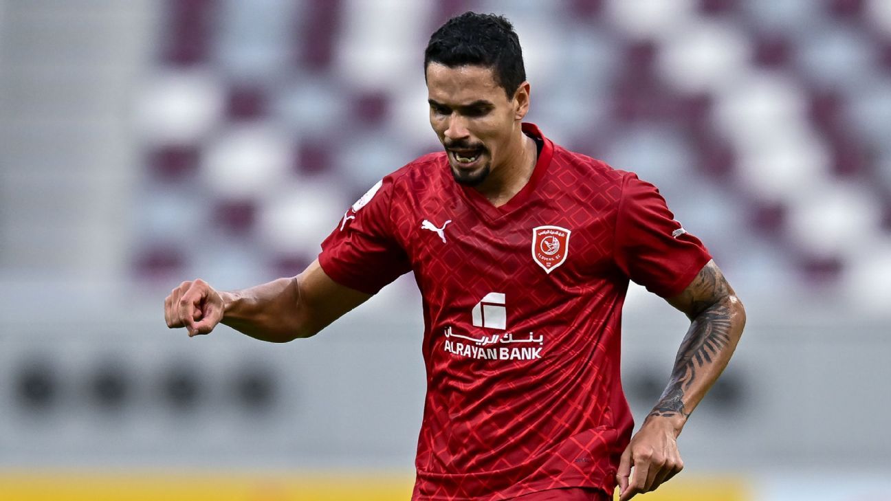 Cruzeiro e Atlético-MG fazem consulta por Lucas Veríssimo, ex-zagueiro de Santos e Corinthians