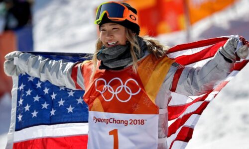 Chloe Kim injures shoulder, status for Winter Games unknown