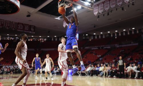 Gators Roll Over Sooners on the Road