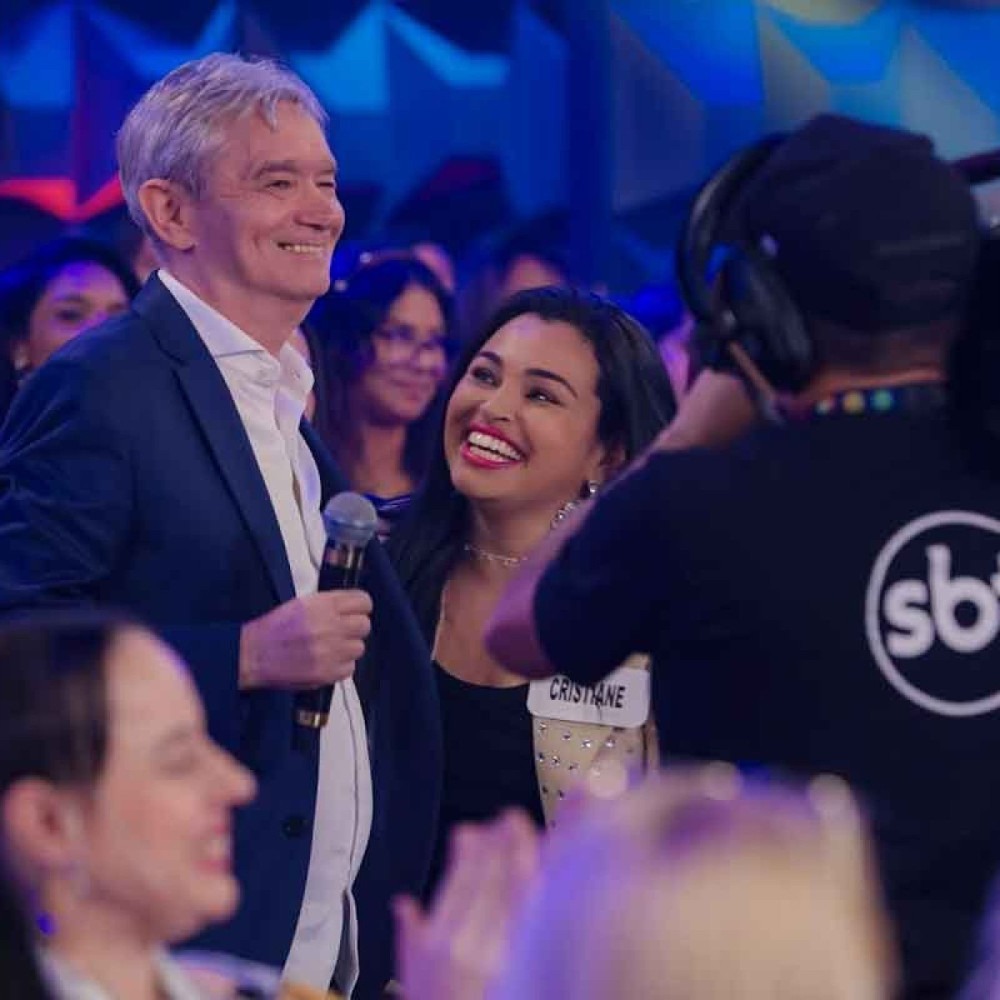 Serginho Groisman vai ao ‘Programa Silvio Santos’ deste domingo (4/1)