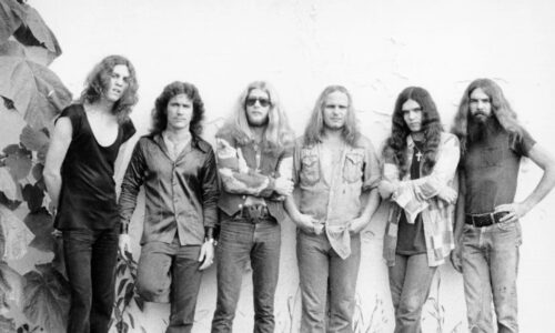 These Rock Legends Are Touring Again in 2026 and Fans Are Already Planning