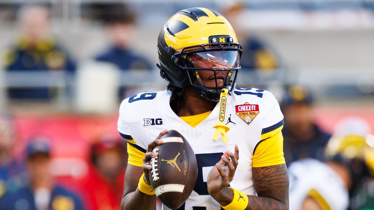 Bryce Underwood, Michigan football QB, staying in Ann Arbor