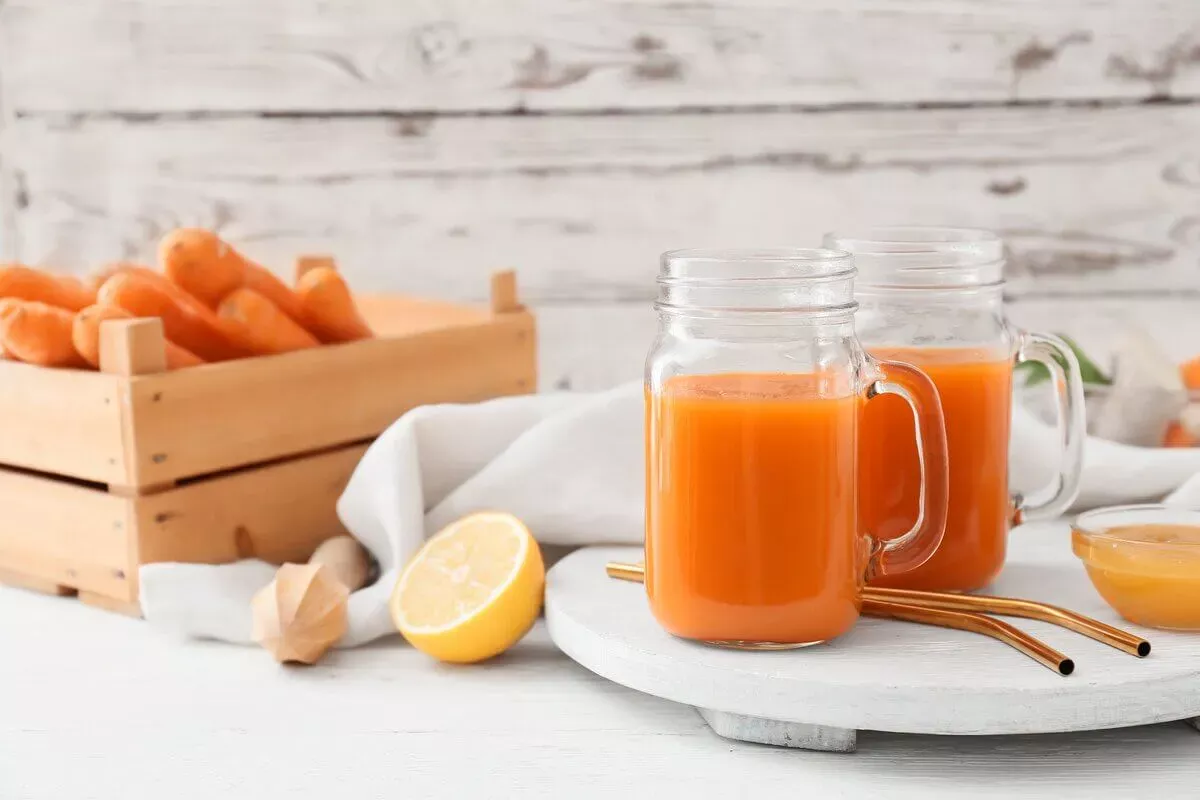 9 sucos para ajudar a queimar gordura abdominal