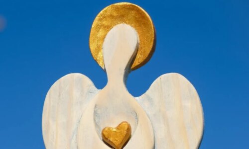 6 orações para pedir proteção ao anjo da guarda
