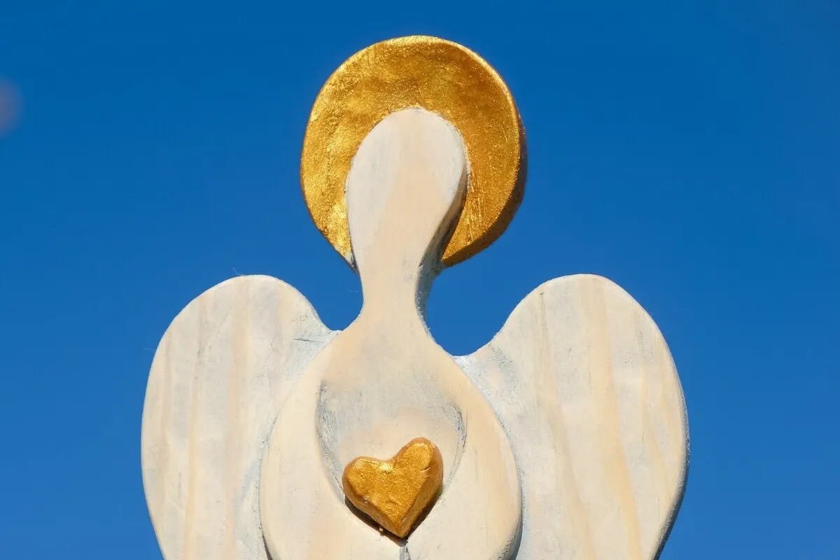 6 orações para pedir proteção ao anjo da guarda