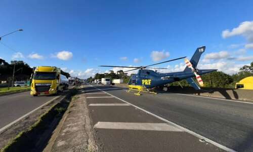 Atropelamento na BR-376 deixa pedestre gravemente ferida