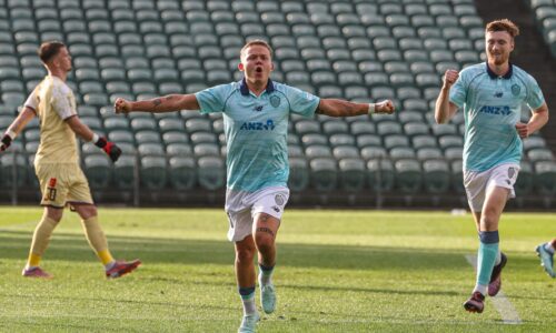 Auckland FC battle to complete 100% Round 1 record
