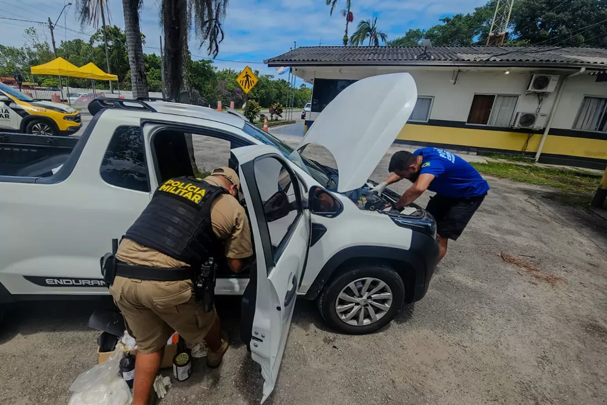 Carro furtado em São Paulo em 2023 é achado no litoral do Paraná