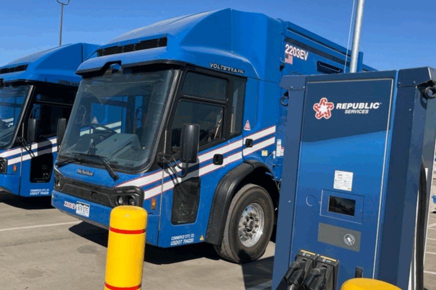 Commerce City deploys fully electric waste collection fleet