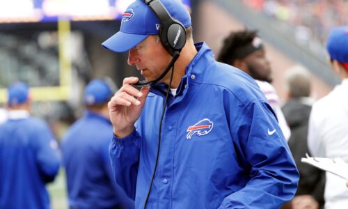 Bills offensive line coach Aaron Kromer expected to retire