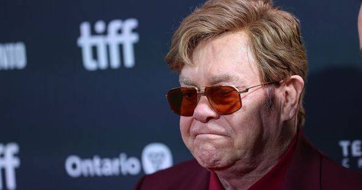 Elton John’s very unusual jewellery made out of his own body part