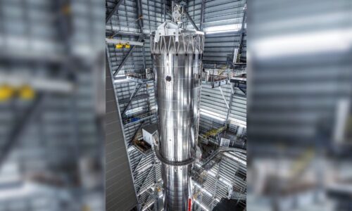 SpaceX stacks Super Heavy booster ahead of Starship megarocket’s 12th test flight
