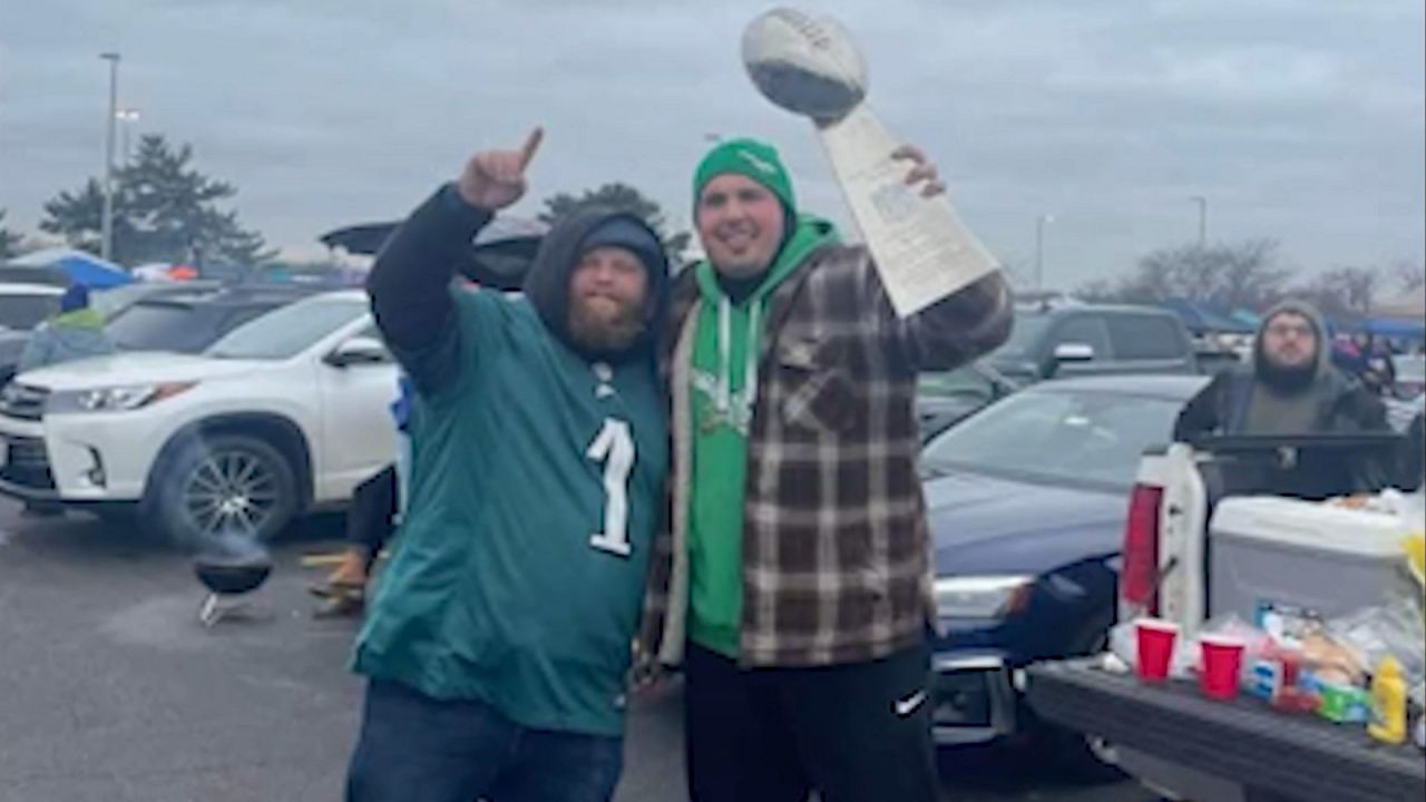 Ex-fan sues Giants, MetLife Stadium over incident at game