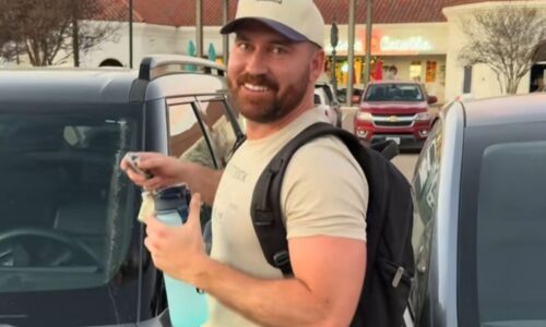 Frustrated driver uses ‘super secret button’ to get out of impossible parking spot