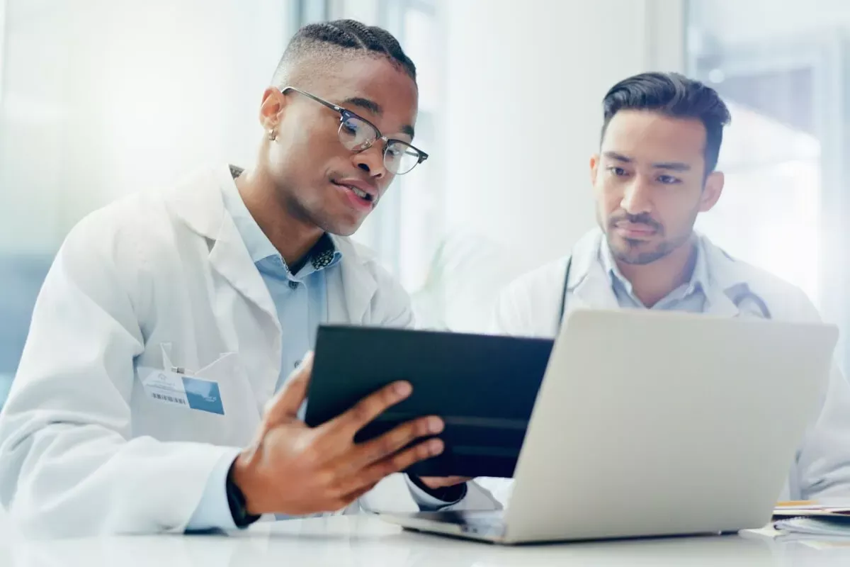 Gestão de clínicas: entenda por que a excelência técnica já não garante lucro no Brasil