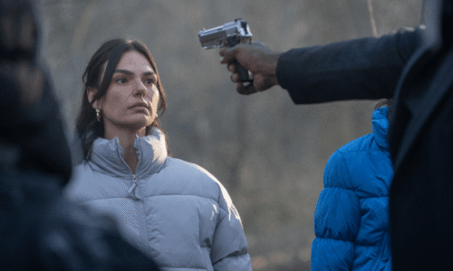 Isis Valverde disputa como ‘pior coadjuvante’ em prêmio de Hollywood