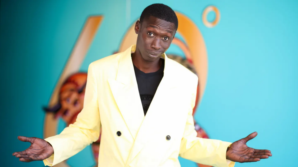 Khaby Lame Vende Empresa por US$ 900 Milhões e Mira US$ 4 Bilhões em Receita Anual