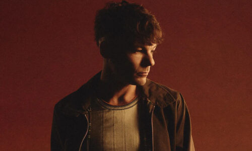 Louis Tomlinson Thanks Fans for Making His Album U.K. No. 1 After Requesting Their Help to ‘Cut Through the Noise’