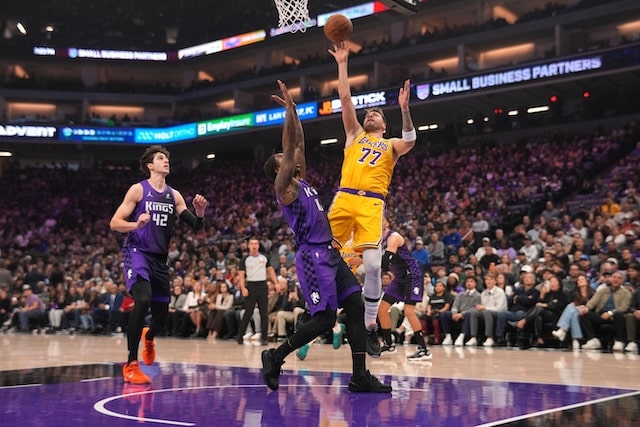 Lakers Suffer Disappointing Loss To Kings For Third Straight Defeat