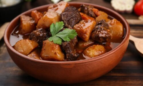 Jantar saudável: 7 receitas sem ovo ricas em proteínas