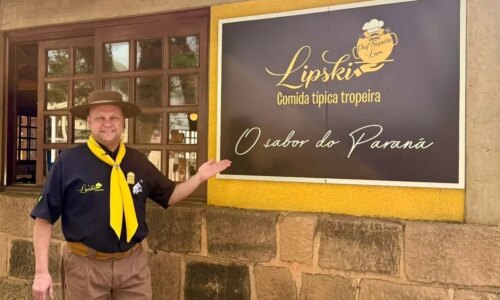 Tradicional restaurante da Lapa choca ao anunciar fim das refeições