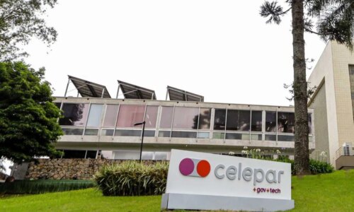 Tribunal de Contas libera processo de privatização da Celepar