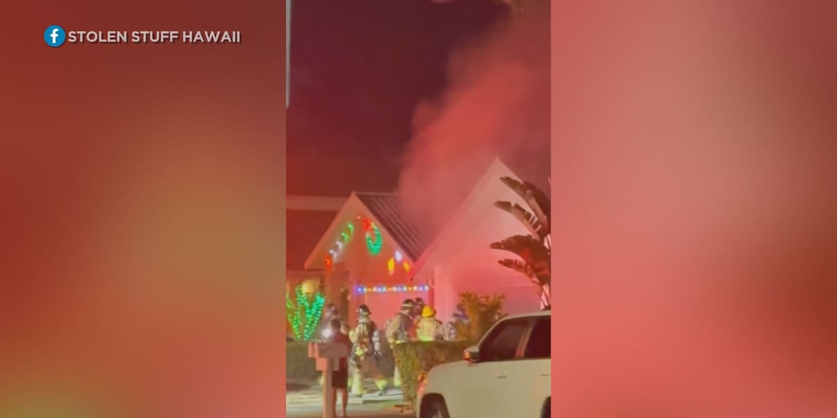 Firefighters extinguish 2-alarm house fire on New Year’s Eve