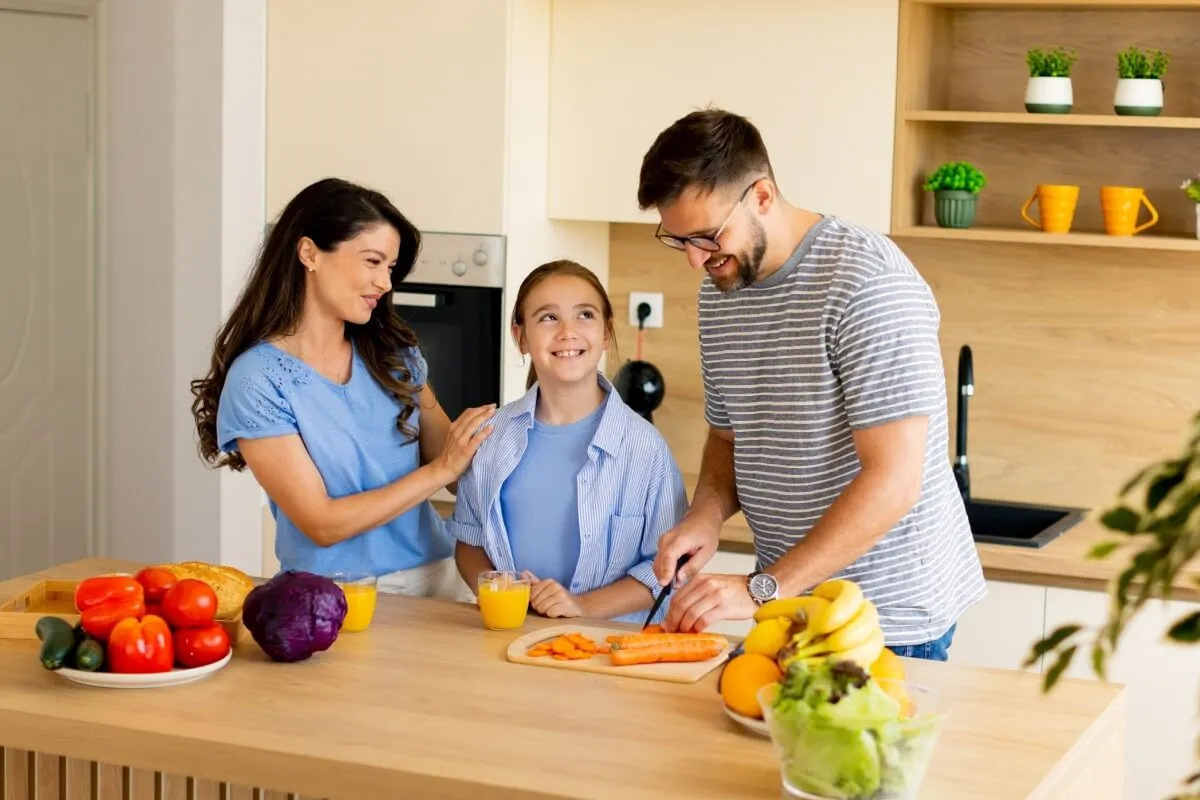 5 dicas para manter uma alimentação saudável em família durante as férias