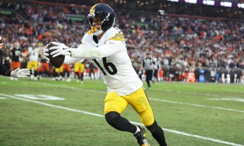 Is Adam Thielen playing tonight? Why Steelers WR is off to slow start in wild-card game