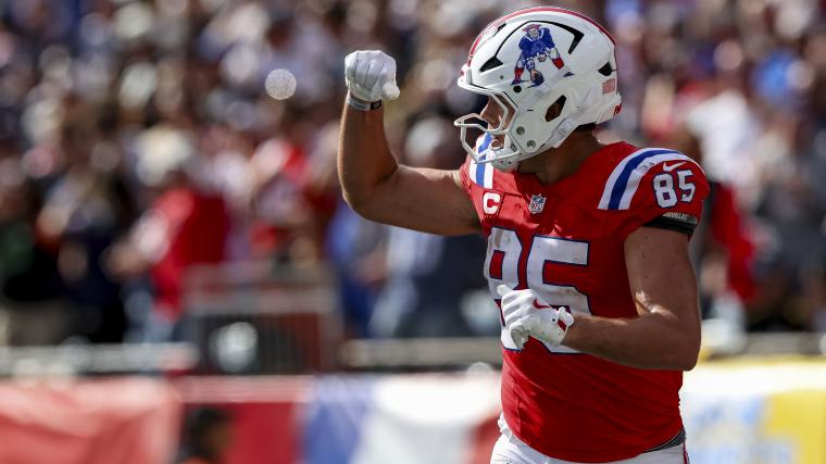 Is Hunter Henry playing today? Why Patriots TE is off to slow start vs. Texans