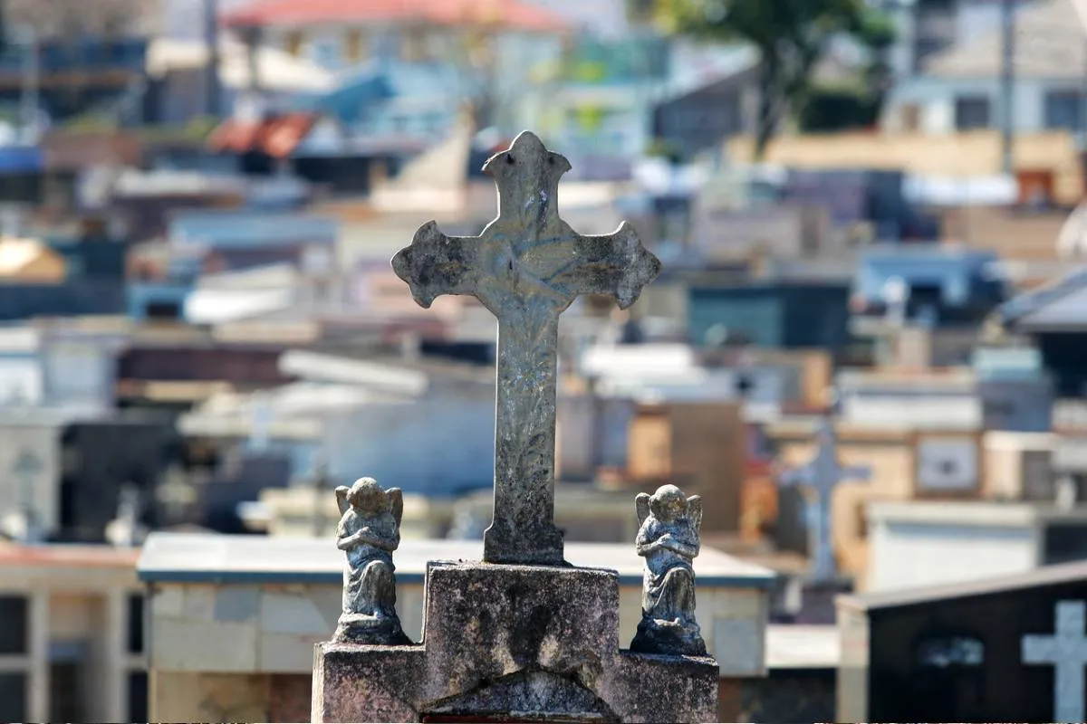 Falecimentos em Curitiba: obituário deste domingo (18/01)