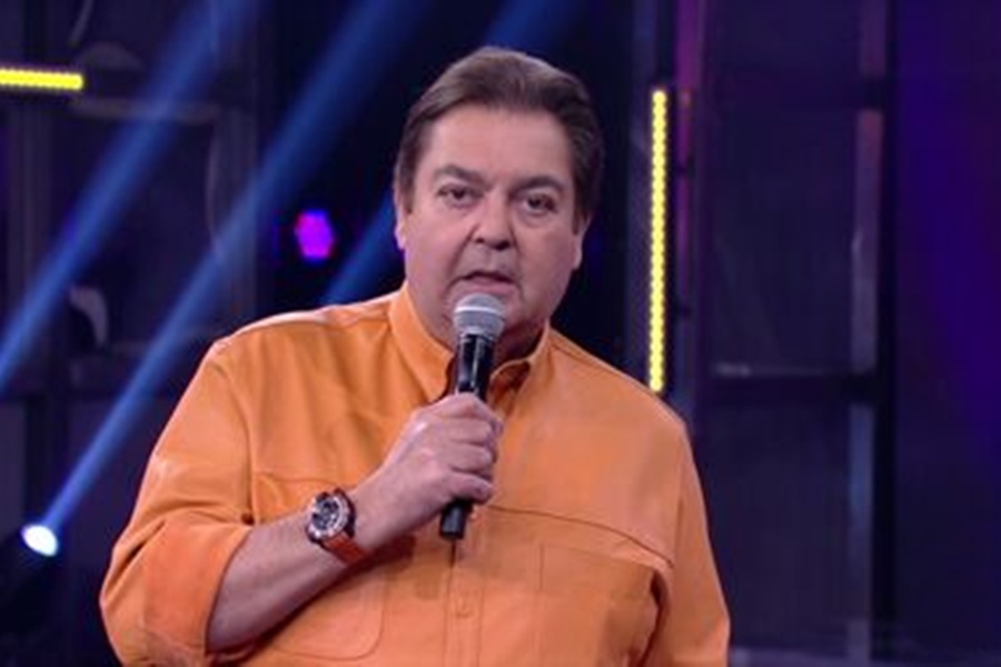 Faustão ganhava uma fortuna por mês da Globo quando estava no auge