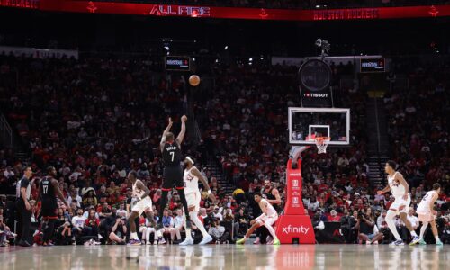Durant decide no último segundo e provoca Suns: “É bom vencer um time que te expulsou”
