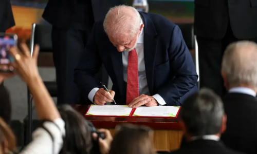 Lula veta integralmente PL da Dosimetria