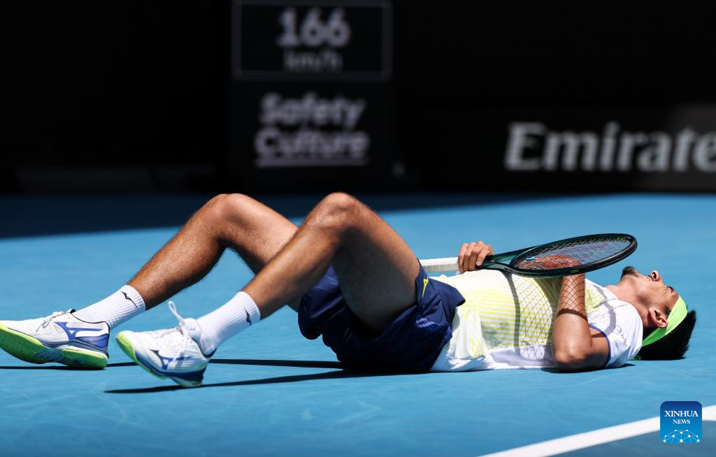 men’s singles 2nd round match at Australian Open tennis tournament-Xinhua